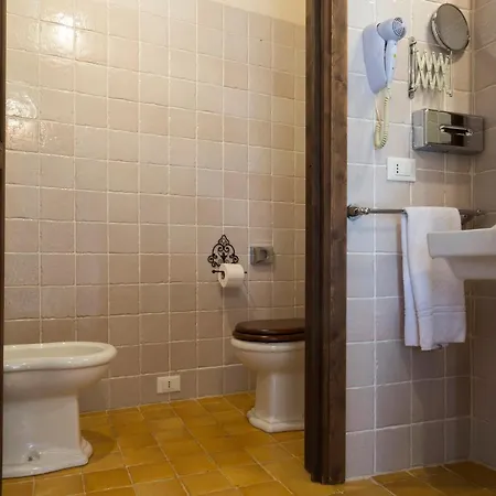Masseria Fortificata Lo Zafferaneto 3*