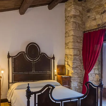 Otel Masseria Fortificata Lo Zafferaneto